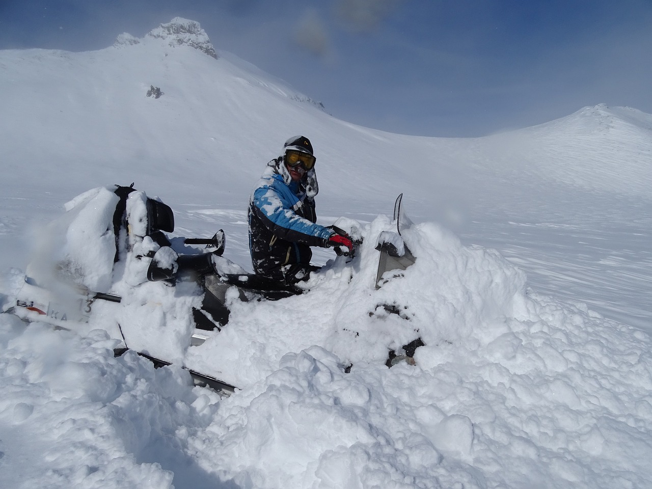 杭州遭遇大到暴雪天气，应对与防范指南